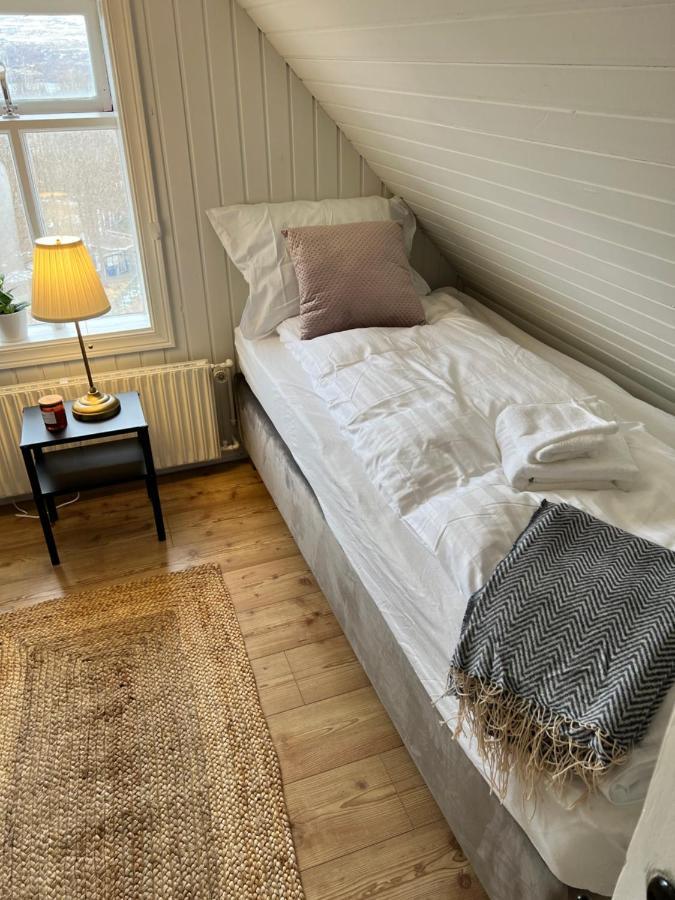 Day Dream Central Akureyri Three Bedroom Apt Экстерьер фото