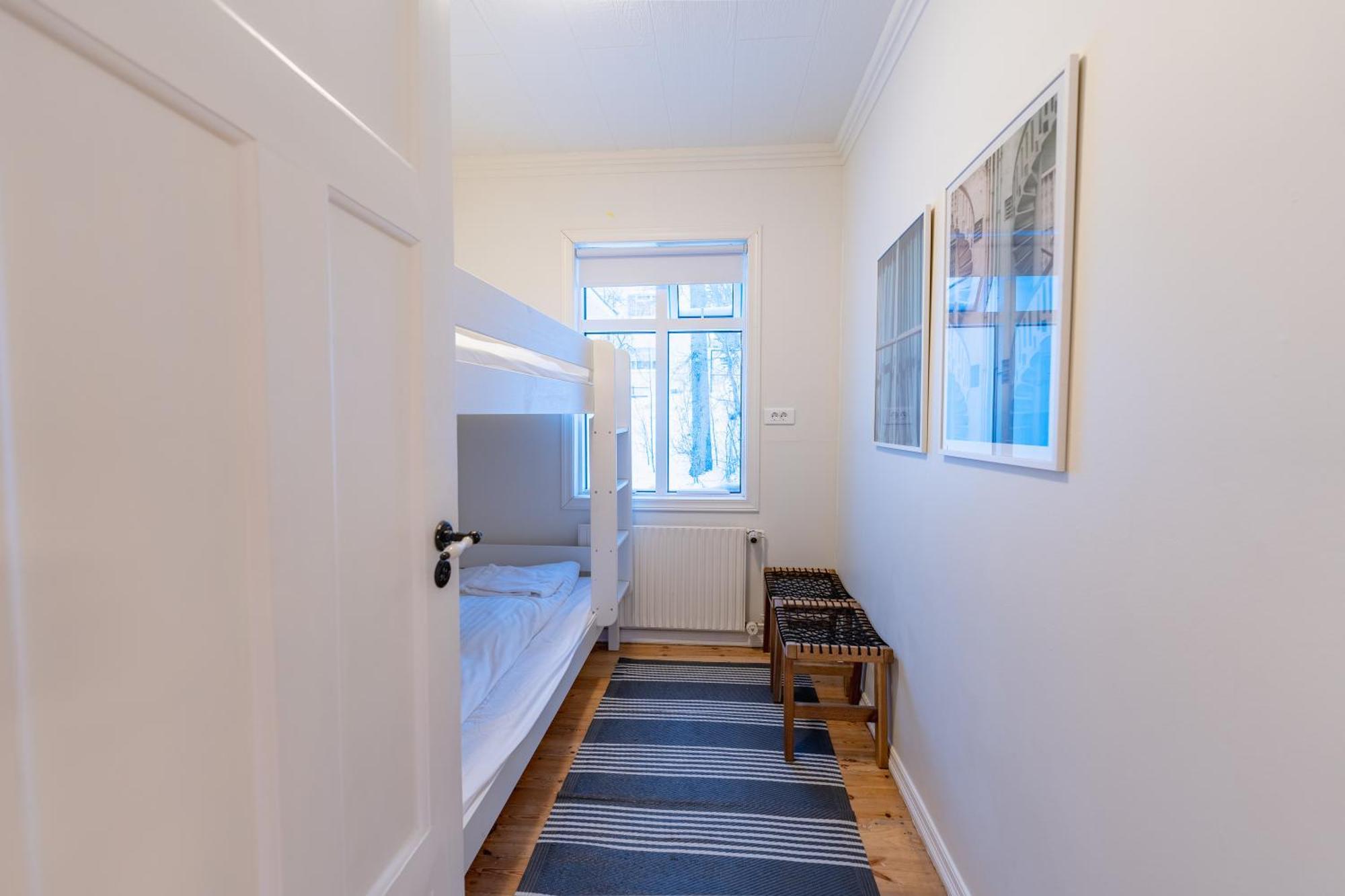 Day Dream Central Akureyri Three Bedroom Apt Экстерьер фото
