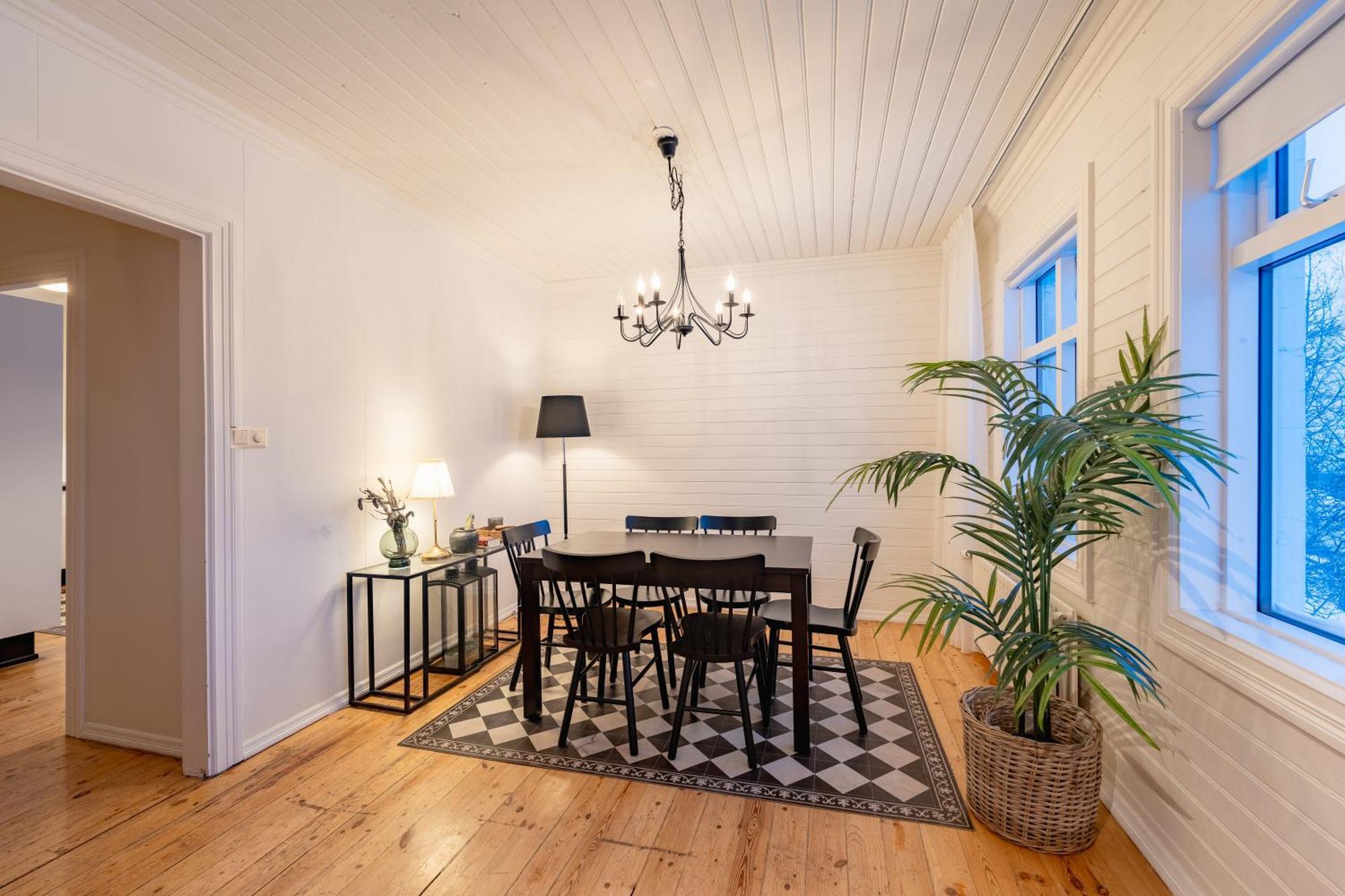 Day Dream Central Akureyri Three Bedroom Apt Экстерьер фото