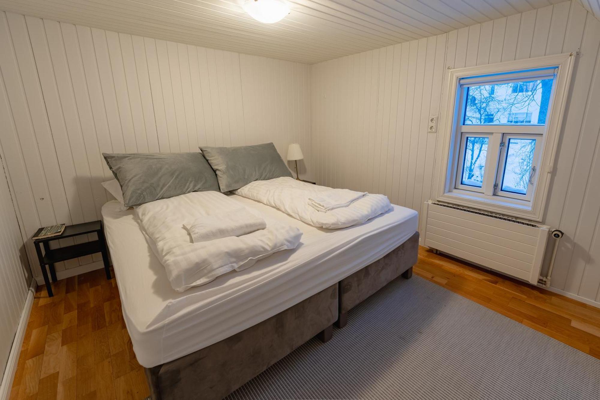 Day Dream Central Akureyri Three Bedroom Apt Экстерьер фото