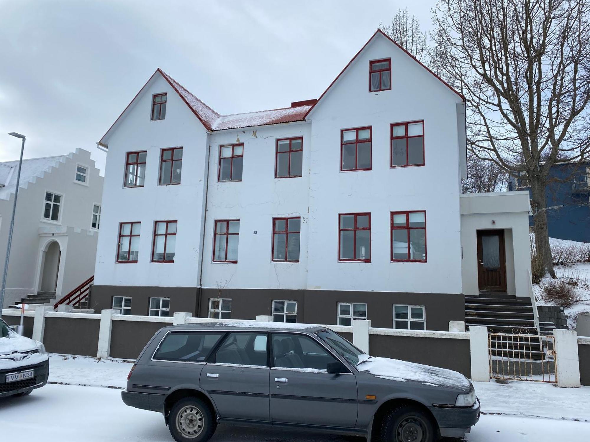 Day Dream Central Akureyri Three Bedroom Apt Экстерьер фото